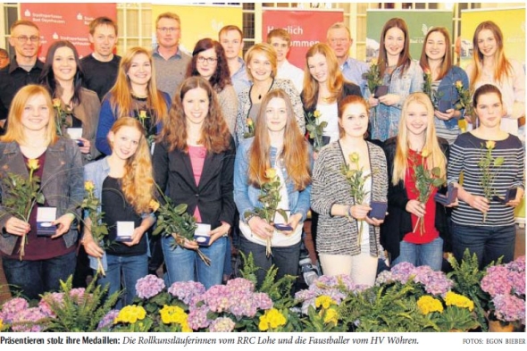 Viel Glanz und gute Laune in der Wandelhalle.3jpg